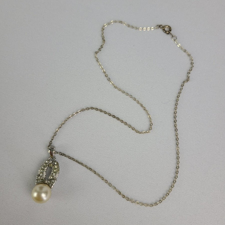 Silver Tone & Faux Pearl Necklace