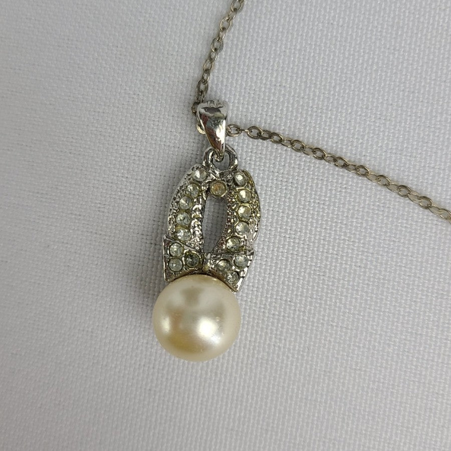 Silver Tone & Faux Pearl Necklace