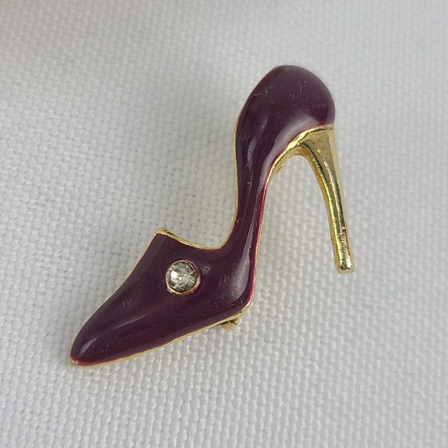 Vintage Gold Tone Hat & Purple Shoe Brooches