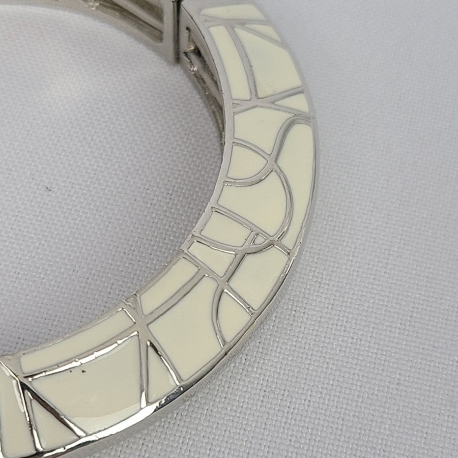 Lia Sophia Cream & Silver Stretch Bracelet