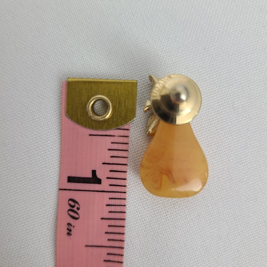 Avon Pear Fruit Gold Tone Pin Brooch