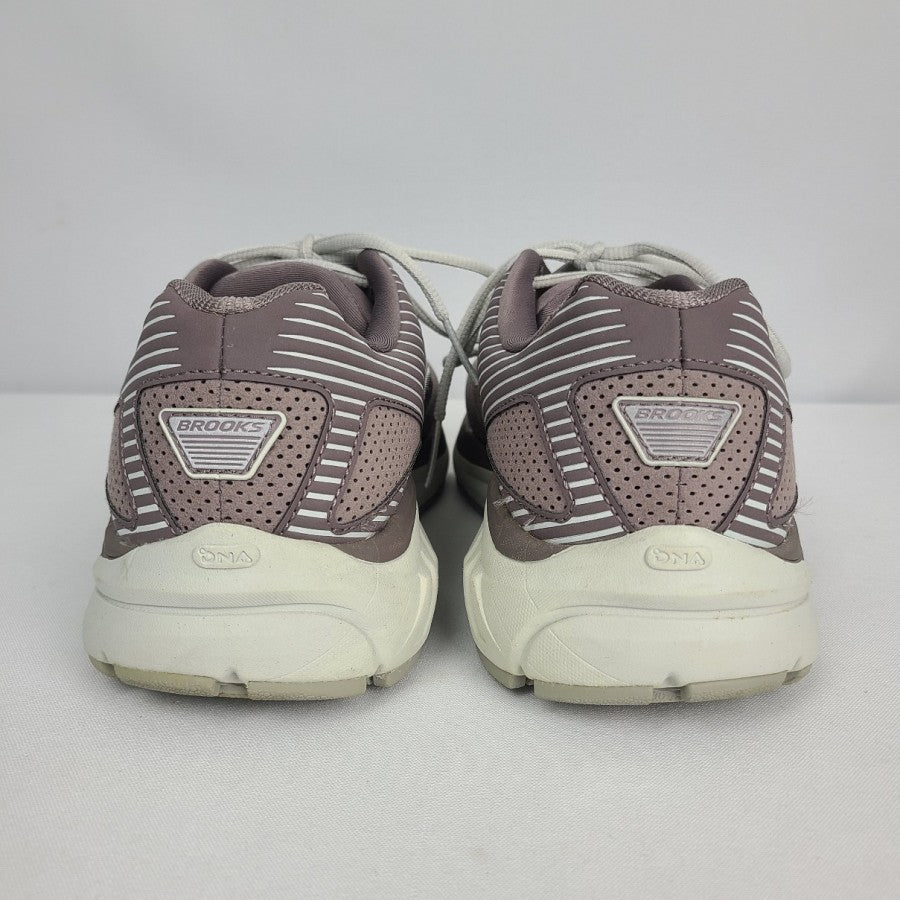 Brooks Addiction Walker 2A Wide Runners Size 8