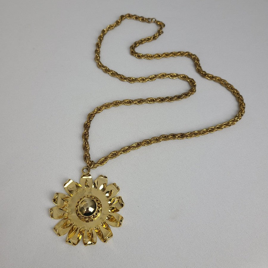 Vintage Flower Pendant Long Chain Necklace Gold Tone
