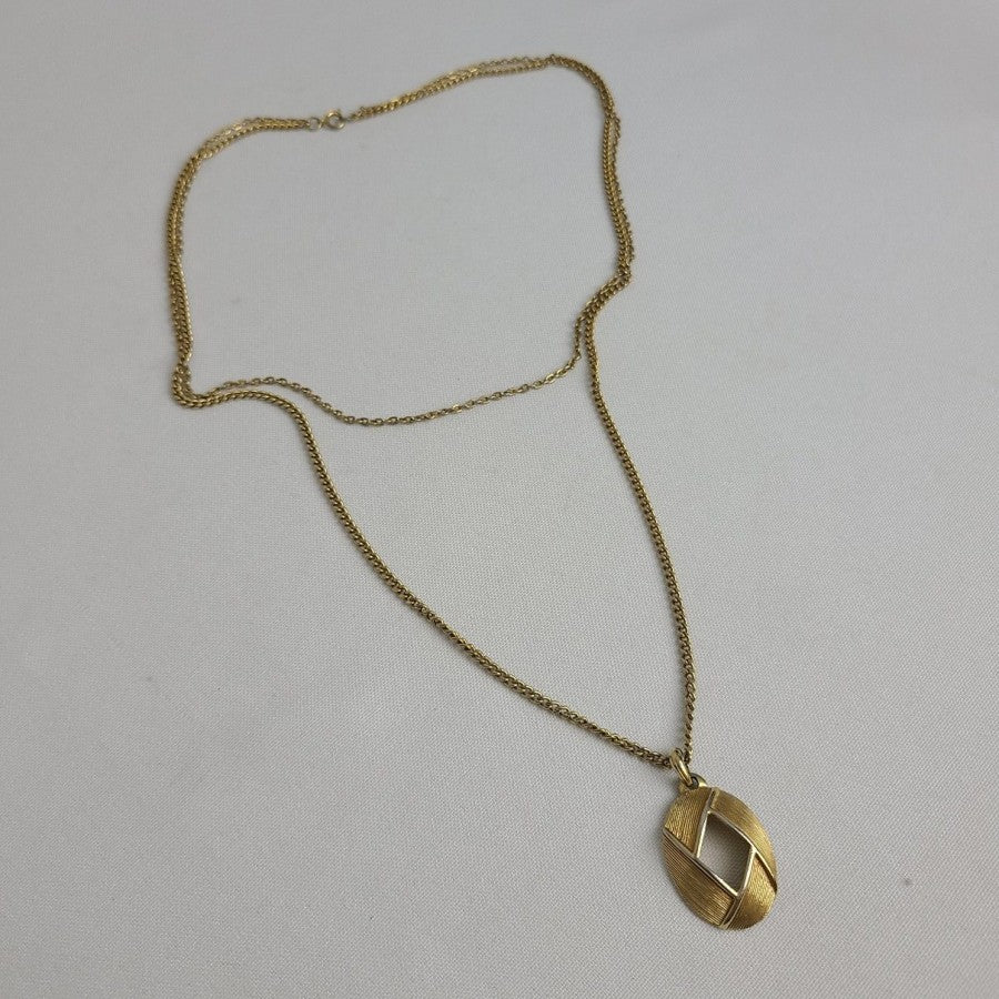 Vintage Layered Pendant Necklace Gold Tone