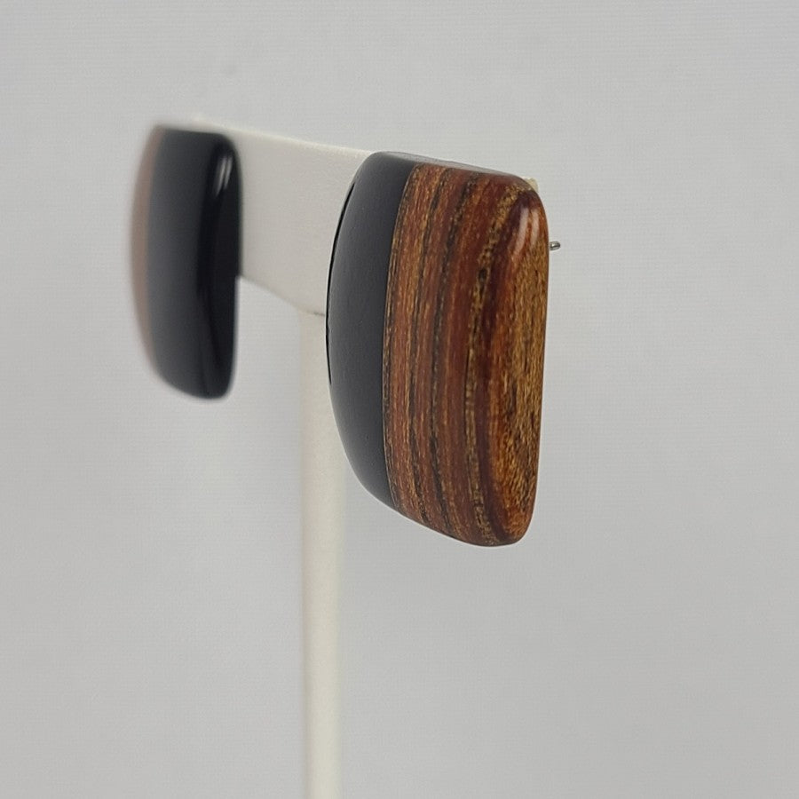 Retro 90s Black Wood Grain Stud Earrings