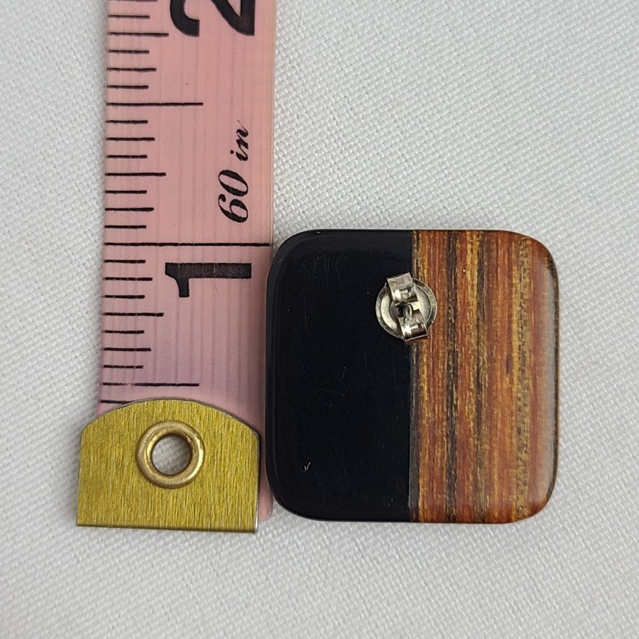 Retro 90s Black Wood Grain Stud Earrings