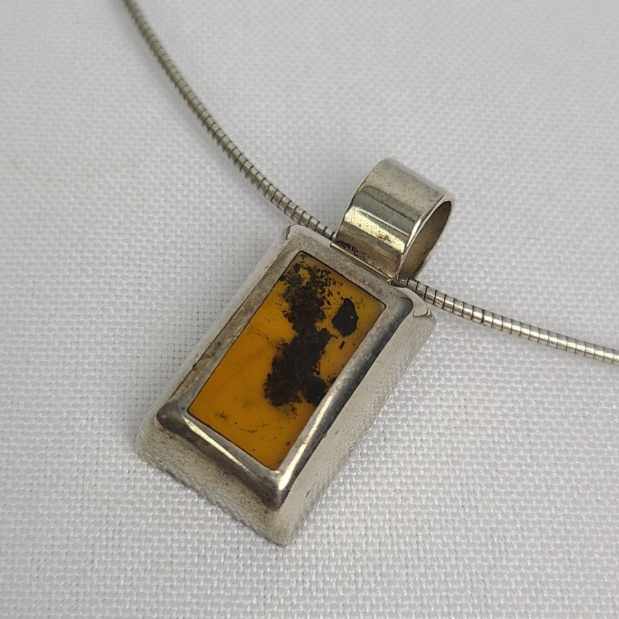925 Sterling Silver Yellow Natural Stone Pendant Necklace