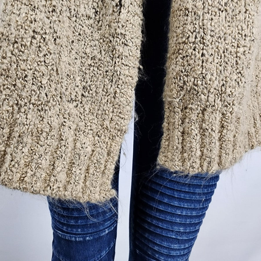 Coupe Collection Tan Knit Cardigan Size M