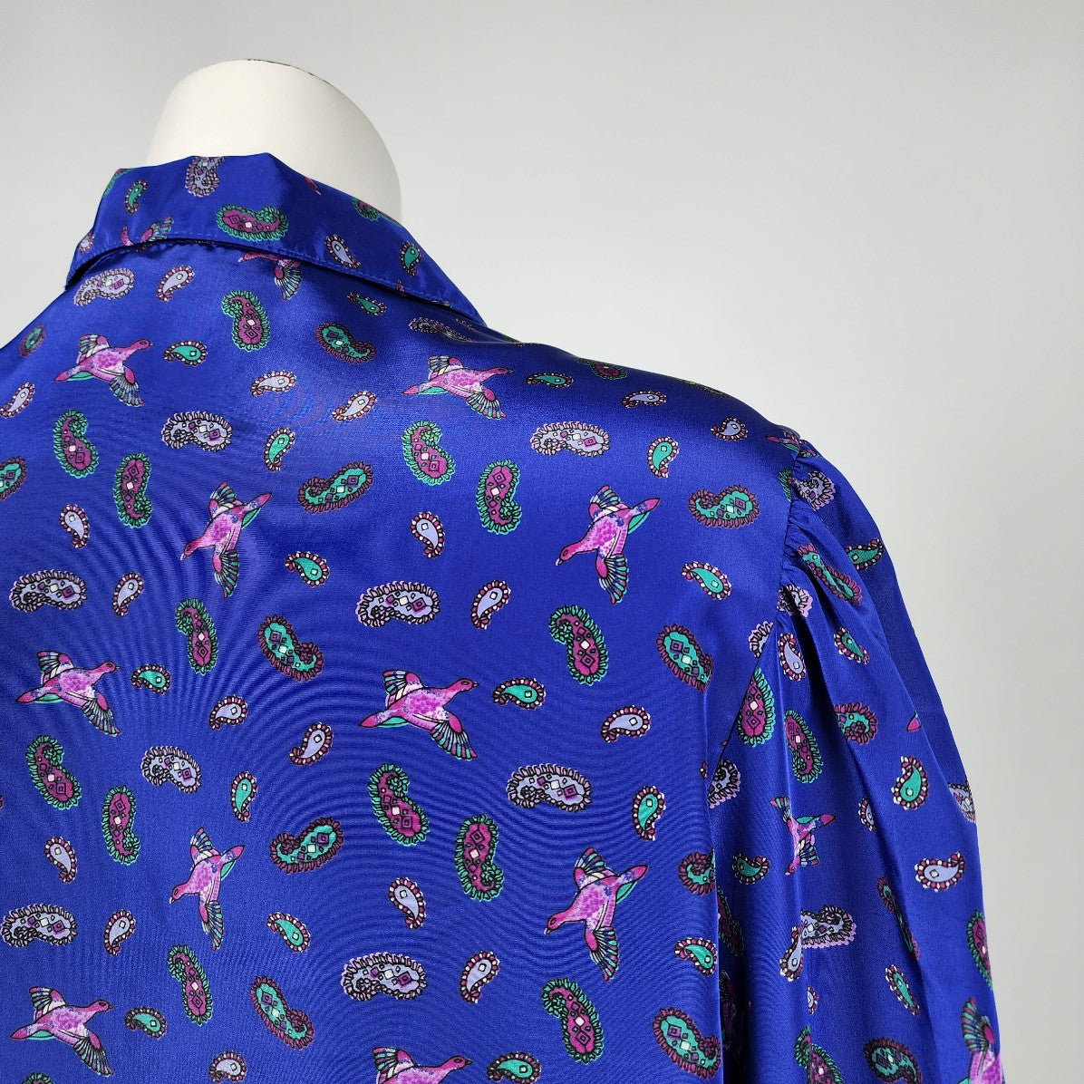 Marjorie Hamilton Blue Paisley Bird Button Blouse Size L/XL