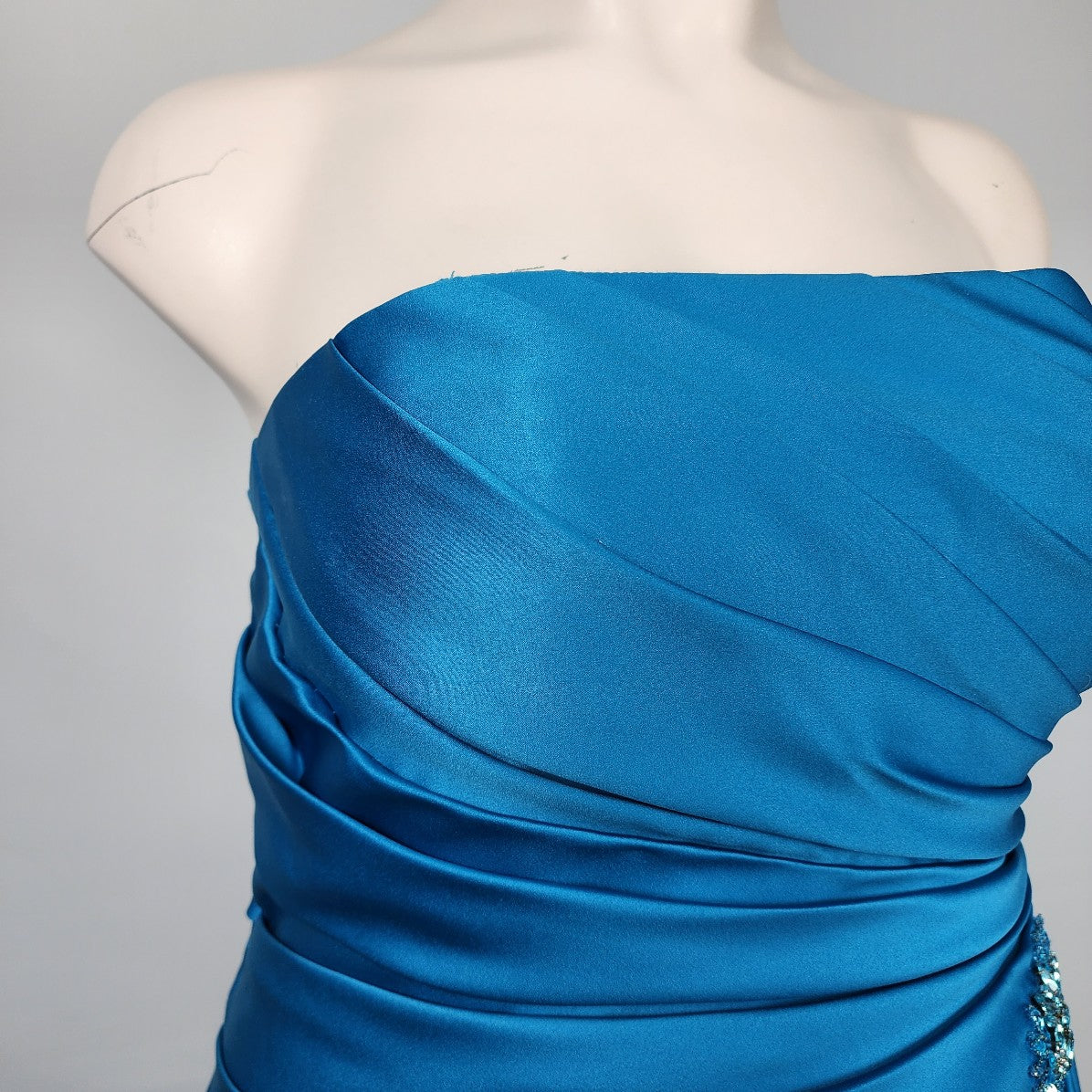 Symphony of Venus Blue Satin Crystal Detail Gown Size 1X-2X Grad Eventwear