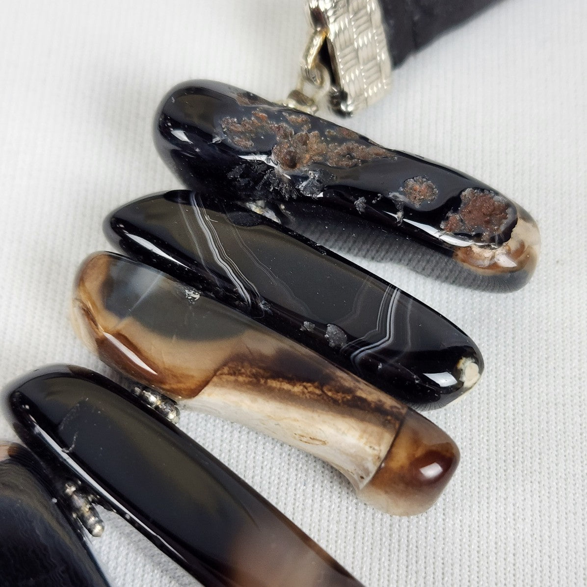 Yochi Necklace Black Natural Stone Leather