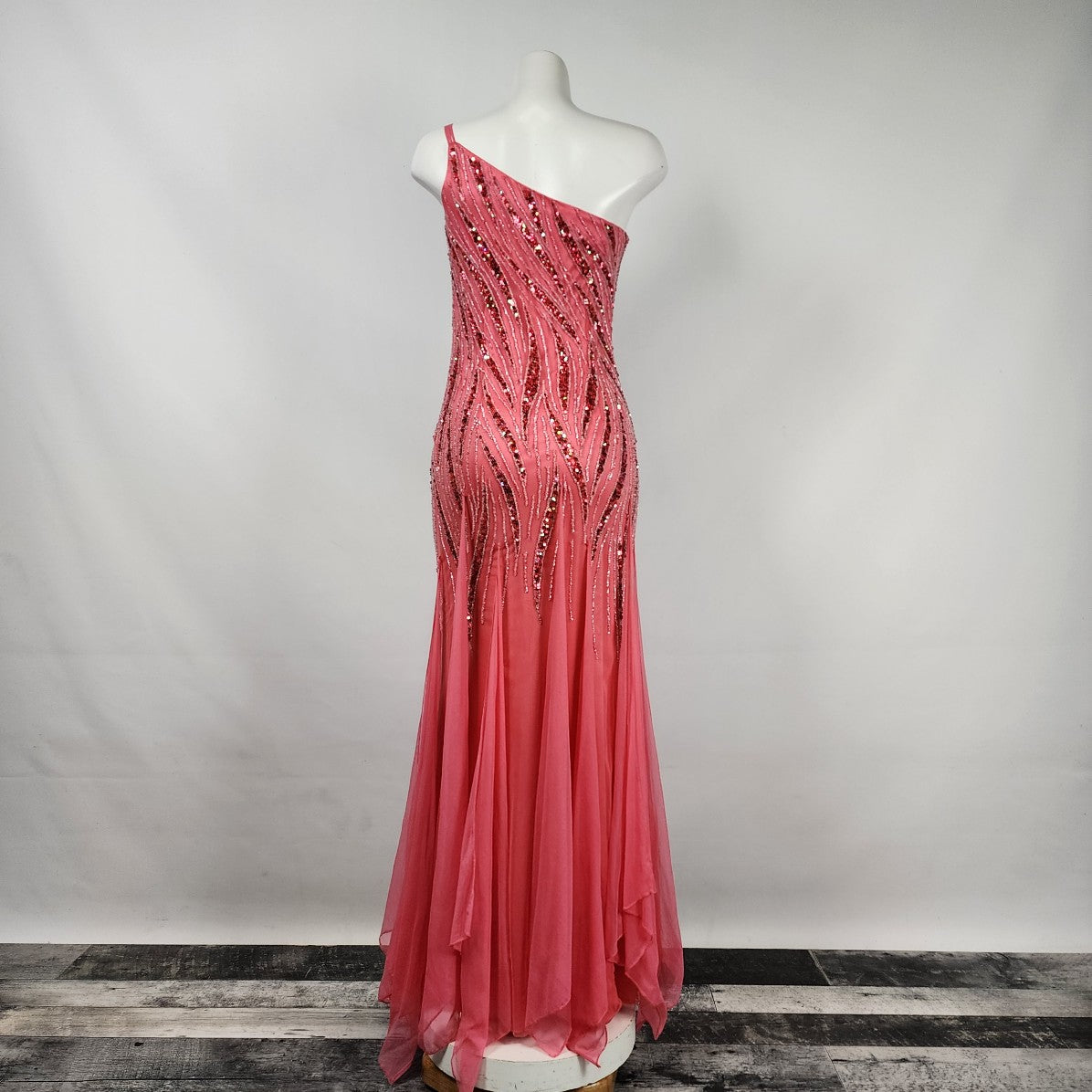 Le Gala Pink Beaded One Shoulder Long Grad Event Gown Size S