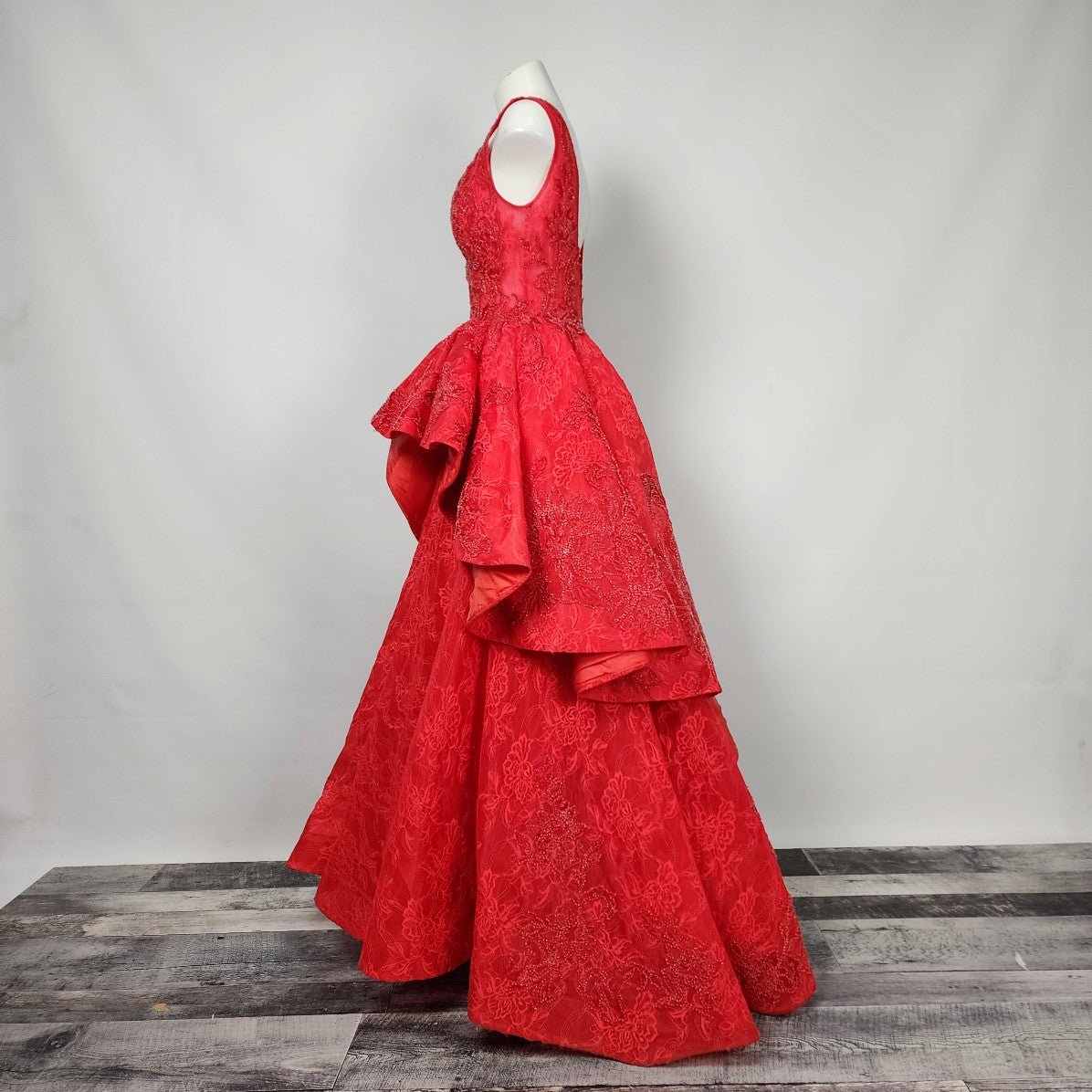 Andrea & Leo Couture Red Flare Grad Gown Size S/M