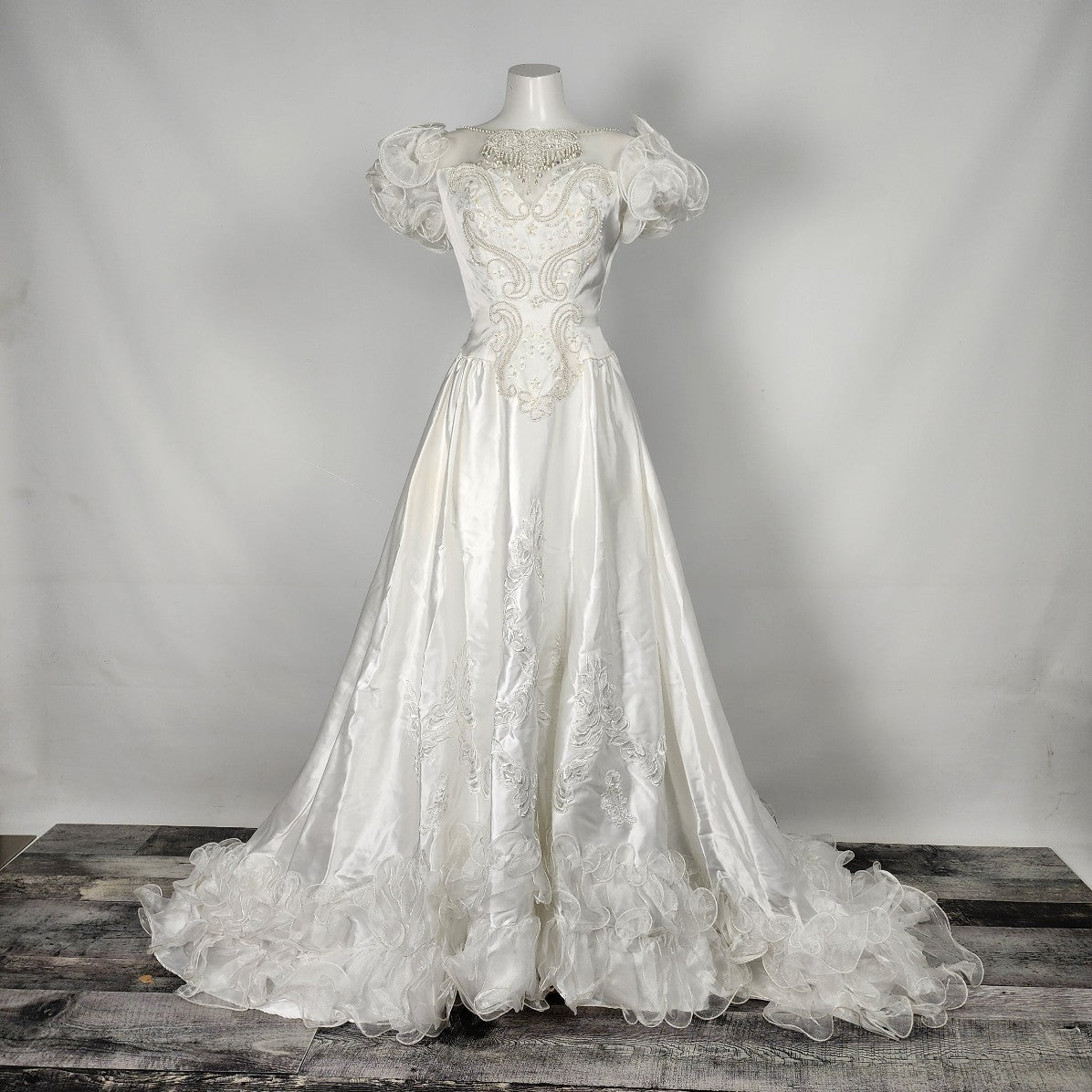 Party Time Fashions 80s Wedding Ruffle Satin Gown Size S