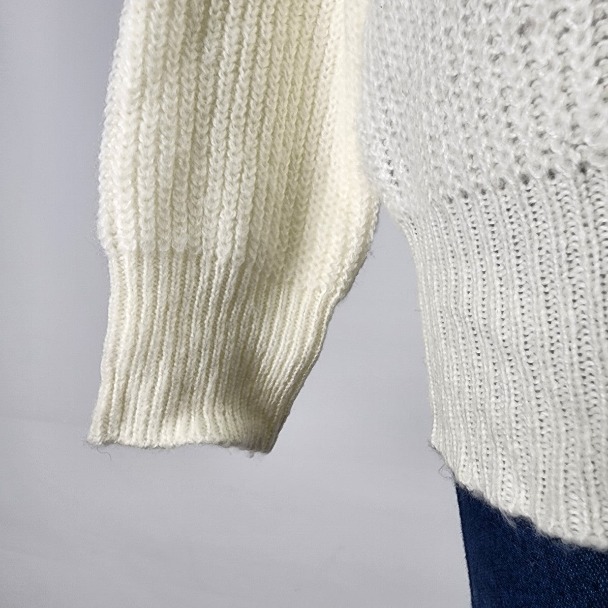 Sweet Rain Cream Knit Turtle Neck Sweater Size S/M