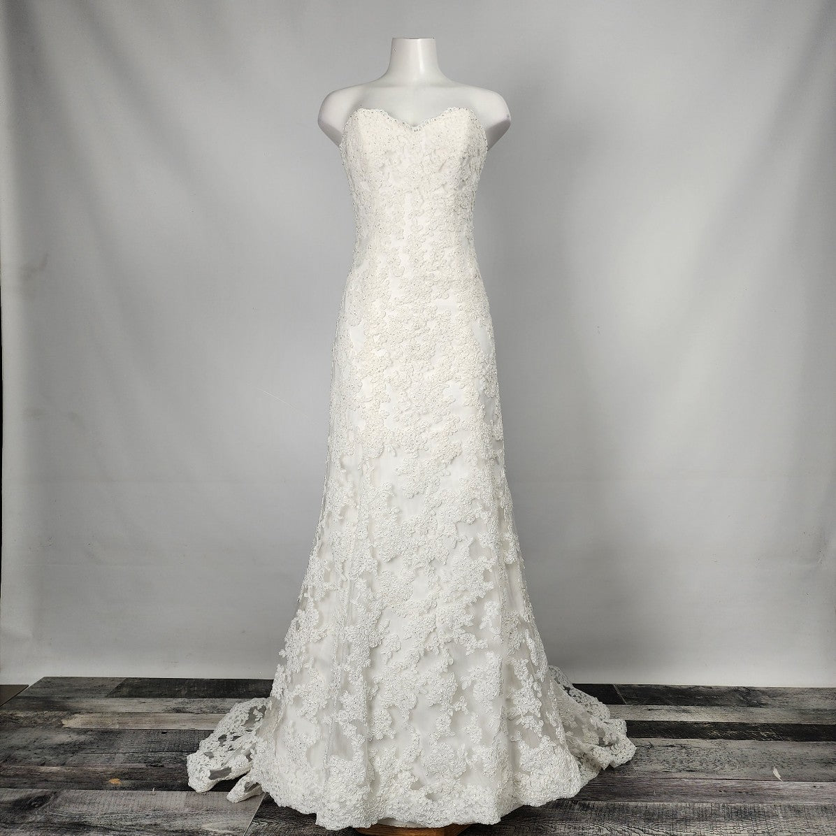 Maggie Sottero White Lace Mermaid Wedding Gown Size S/M