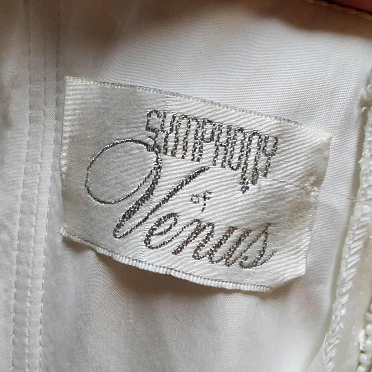 Symphony Of Venus White Of The Shoulder Midi Wedding Gown Size S