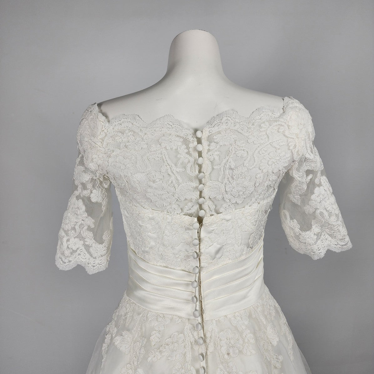 Symphony Of Venus White Of The Shoulder Midi Wedding Gown Size S