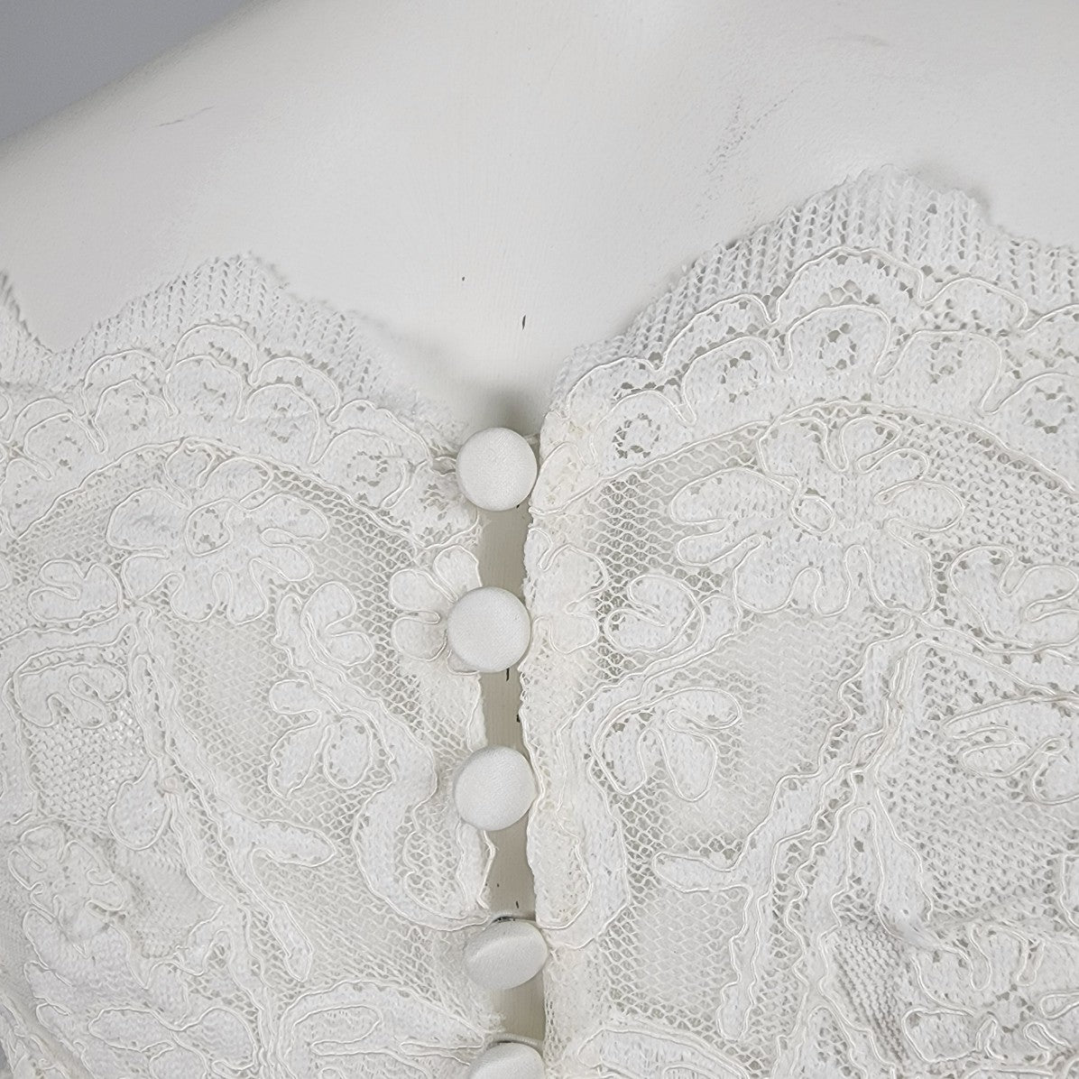 Symphony Of Venus White Of The Shoulder Midi Wedding Gown Size S