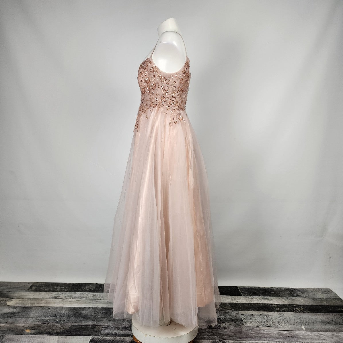 Rose Gold Blush Pink Tule Beaded Grad Gown Event Dress Size M