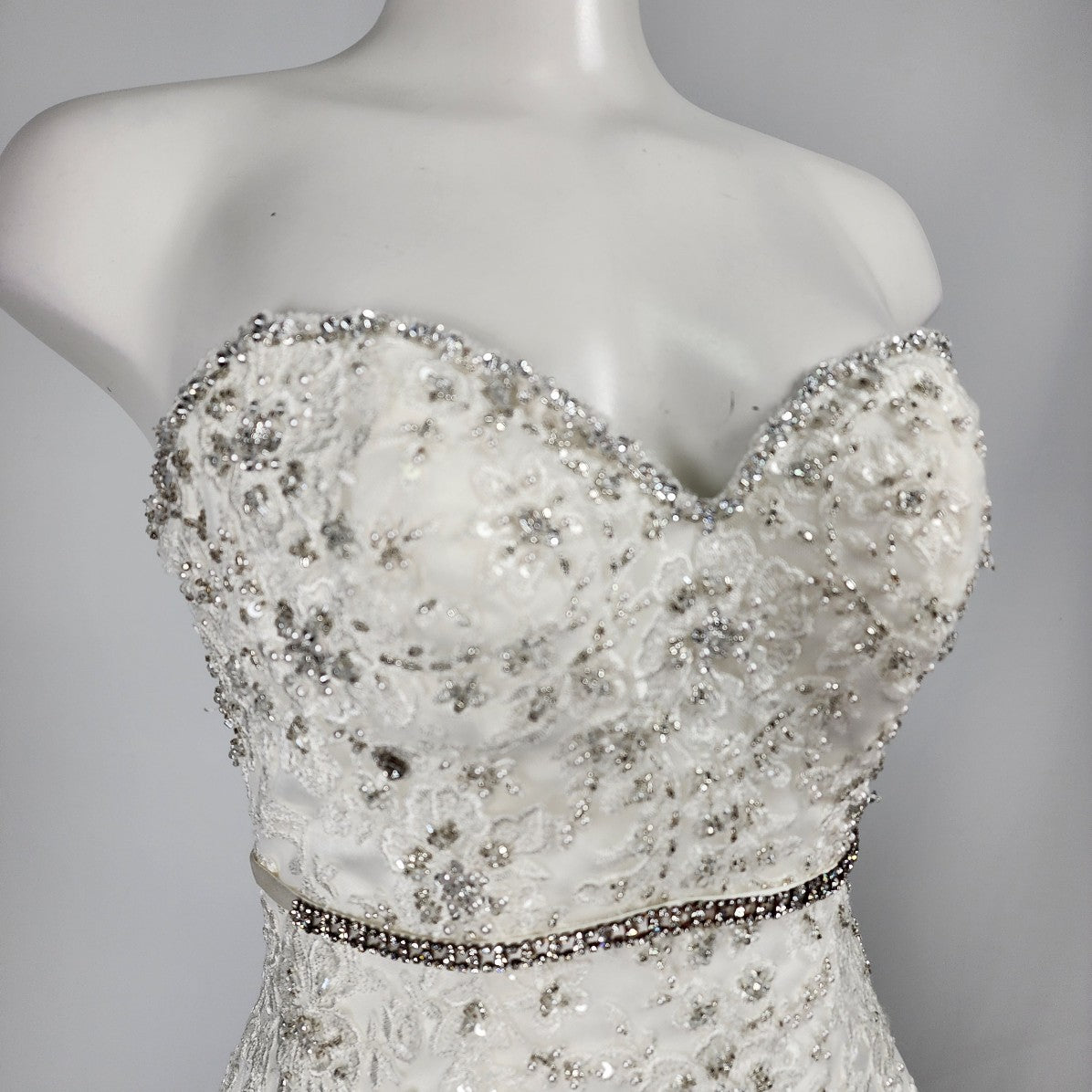 Stella York Lace Mermaid Wedding Gown Crystal Belt Size S