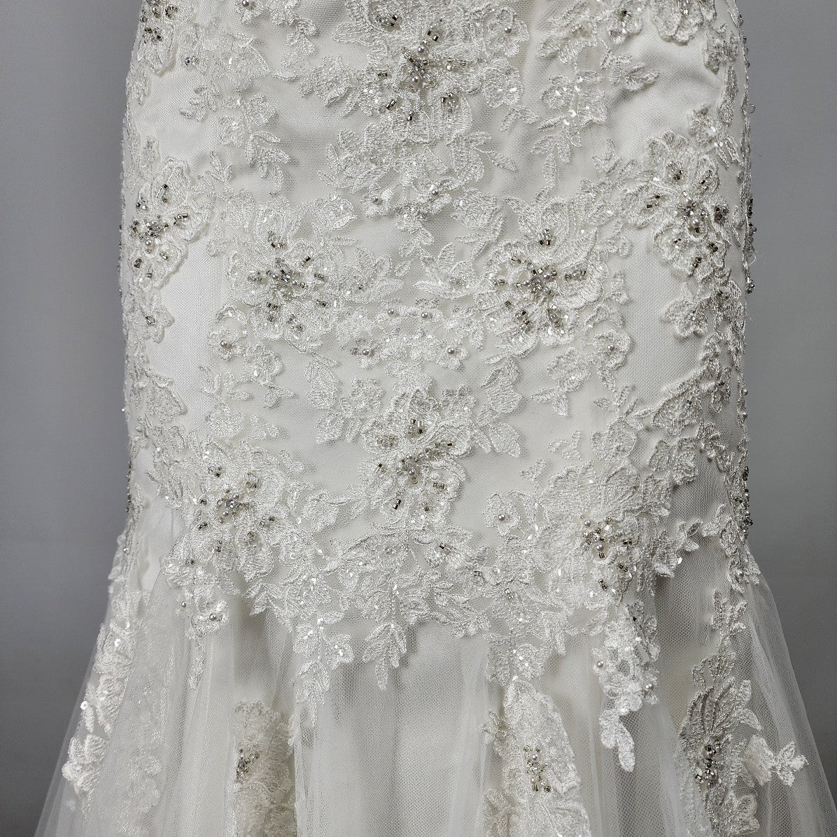 Stella York Lace Mermaid Wedding Gown Crystal Belt Size S