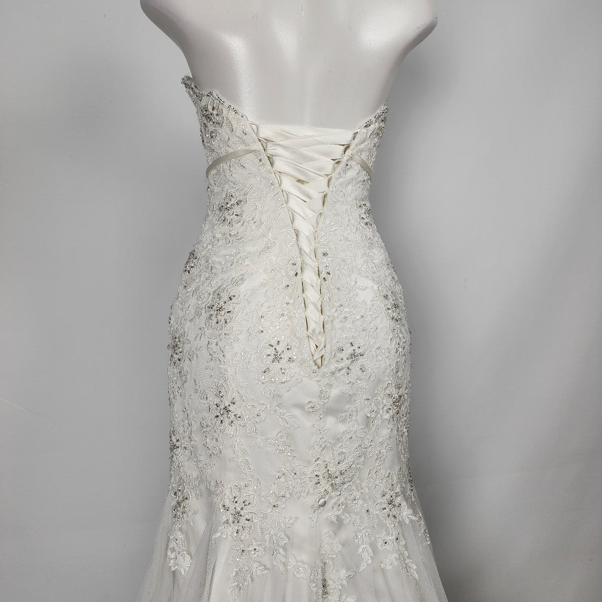 Stella York Lace Mermaid Wedding Gown Crystal Belt Size S
