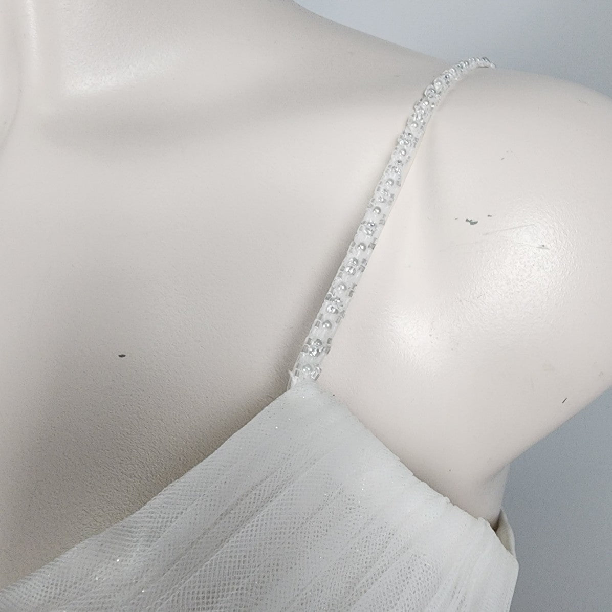 Rebecca Ingram White Lace Beaded Bodice Tulle Wedding Gown Size 18