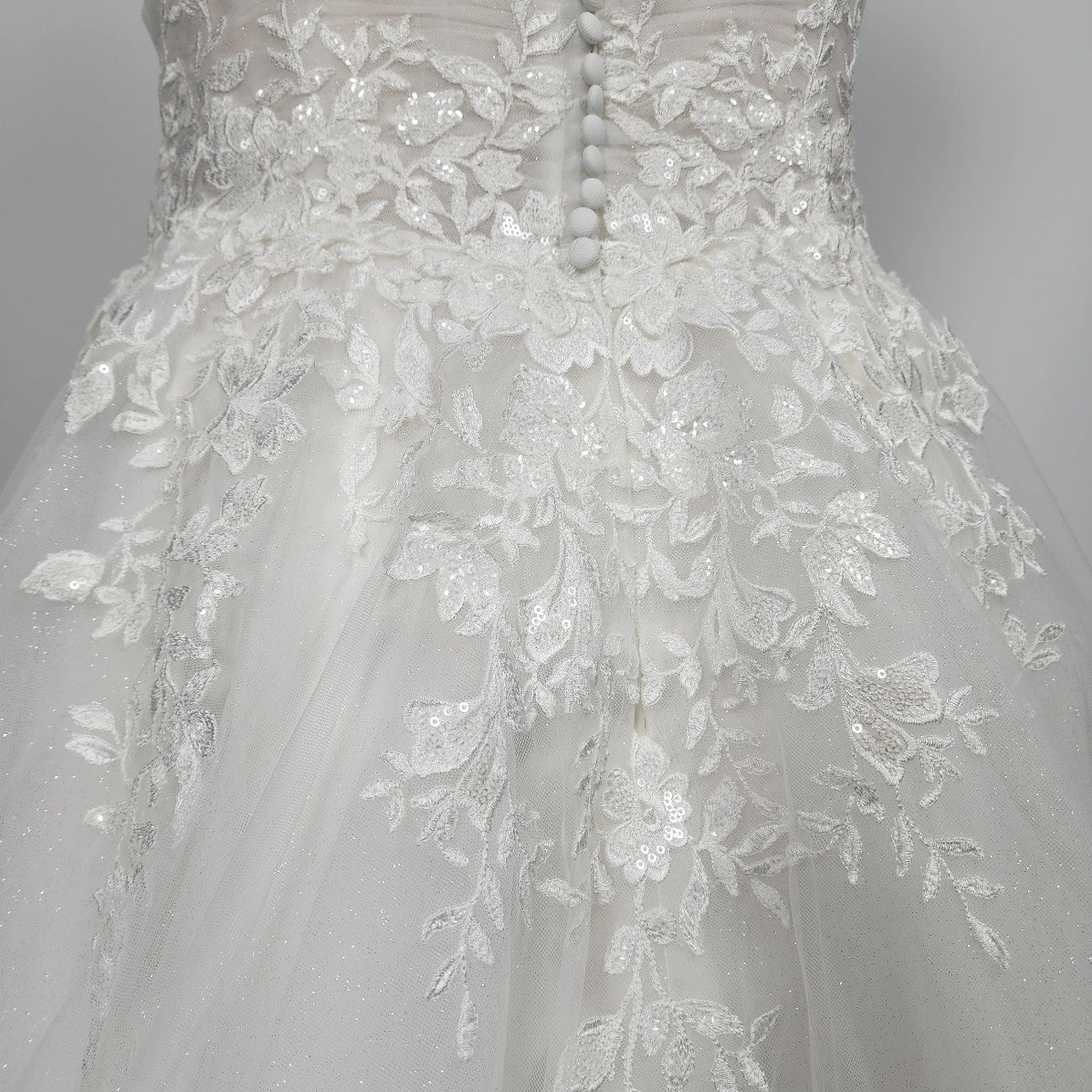 Rebecca Ingram White Lace Beaded Bodice Tulle Wedding Gown Size 18