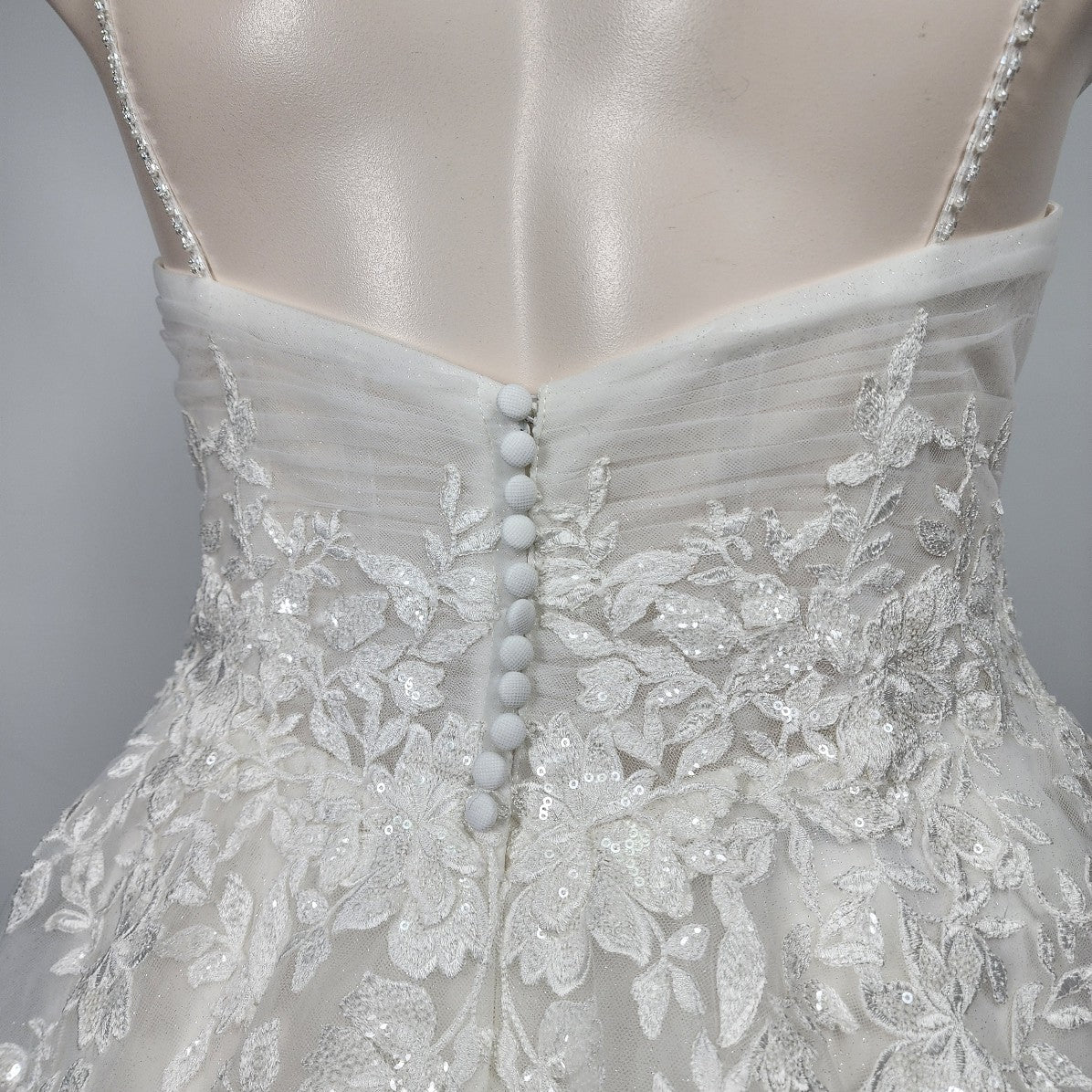 Rebecca Ingram White Lace Beaded Bodice Tulle Wedding Gown Size 18