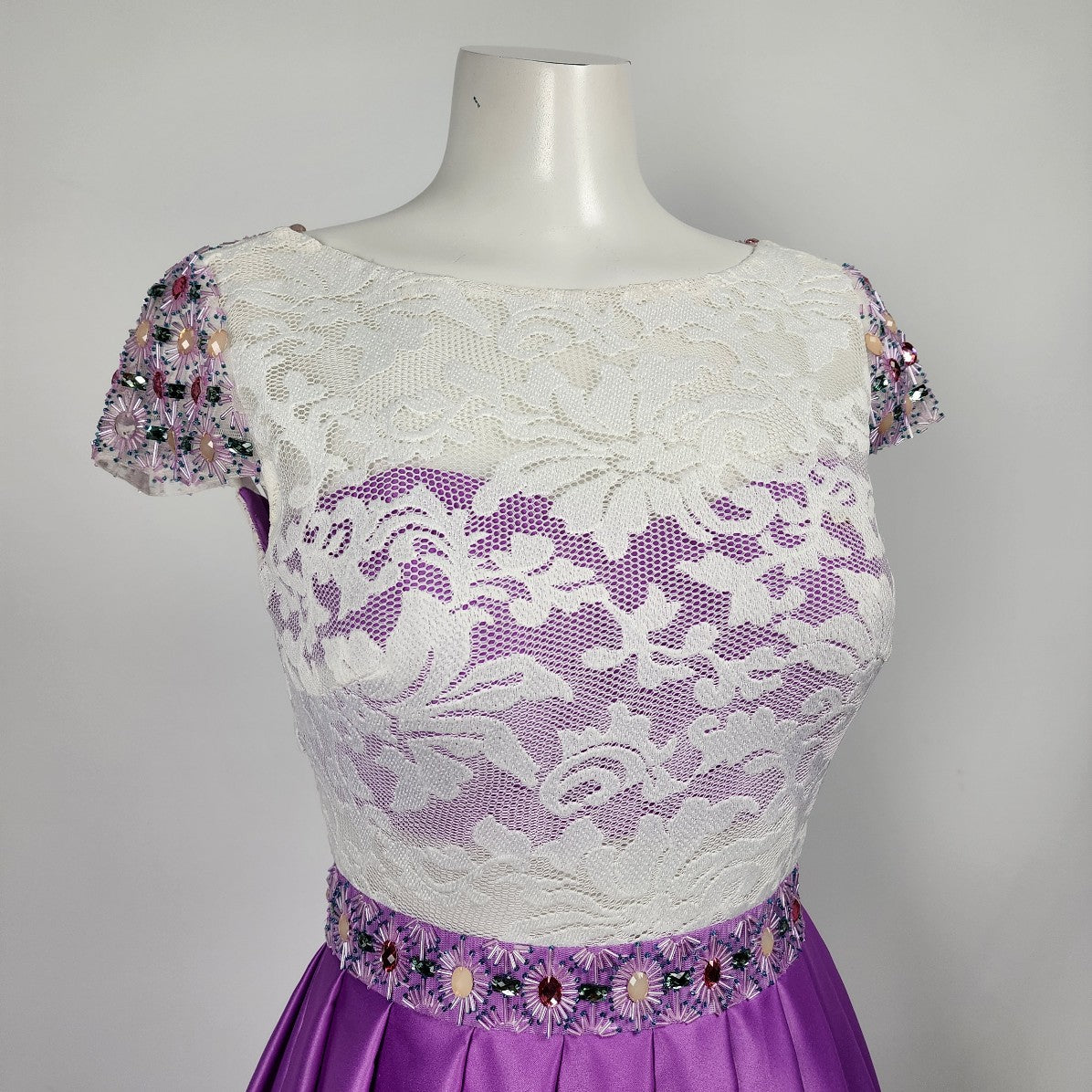 Rachel Allan Purple Lace Satin Beaded Grad Gown Size S/M