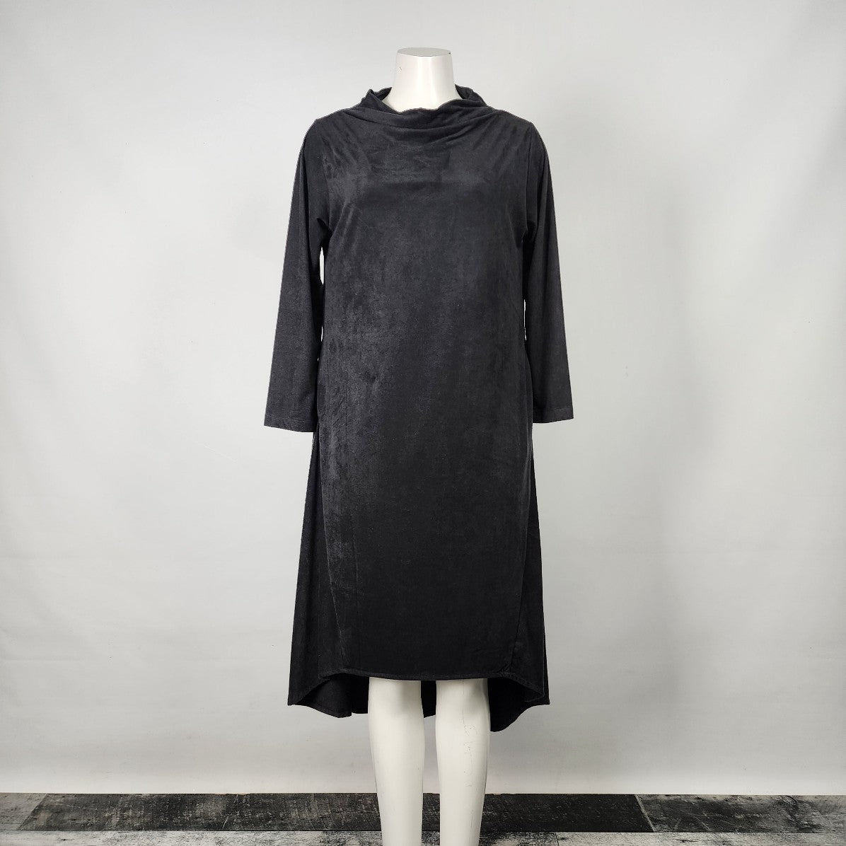 Nounke Black Faux Suede 3/4 Sleeve Dress Size M/L