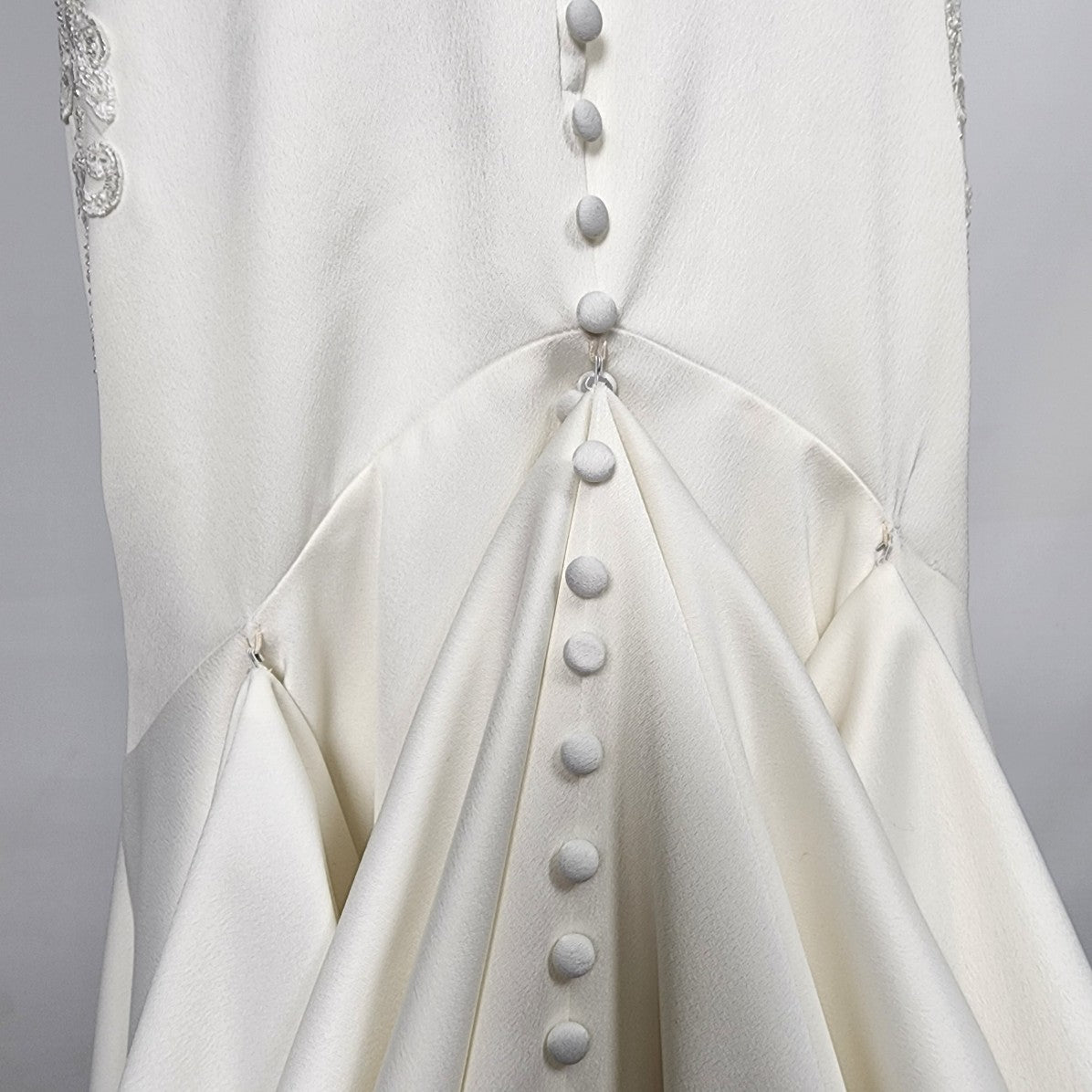 Stella York Crepe Beaded Lace Wedding Dress Size XS
