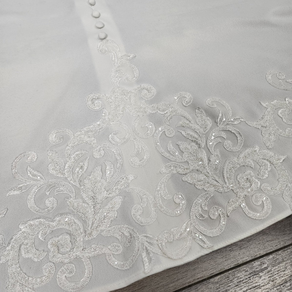 Stella York Crepe Beaded Lace Wedding Dress Size XS