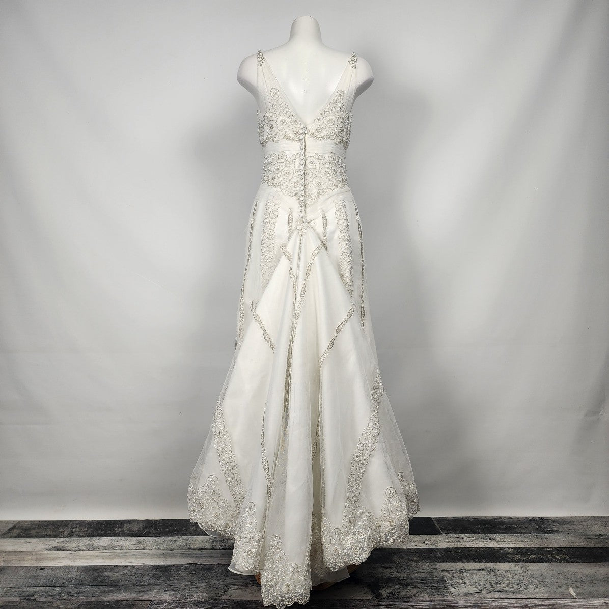 Mori Lee Silver Embroidered Sequined Lace Wedding Gown Size S/M