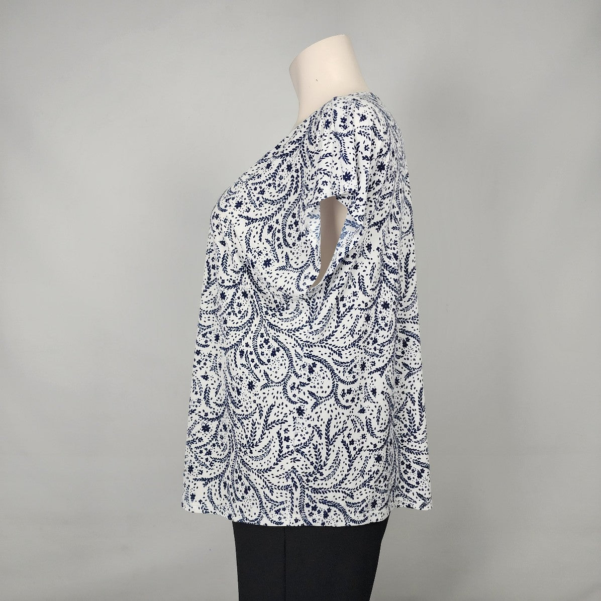 Laura Blue Floral Print Top Size 3X