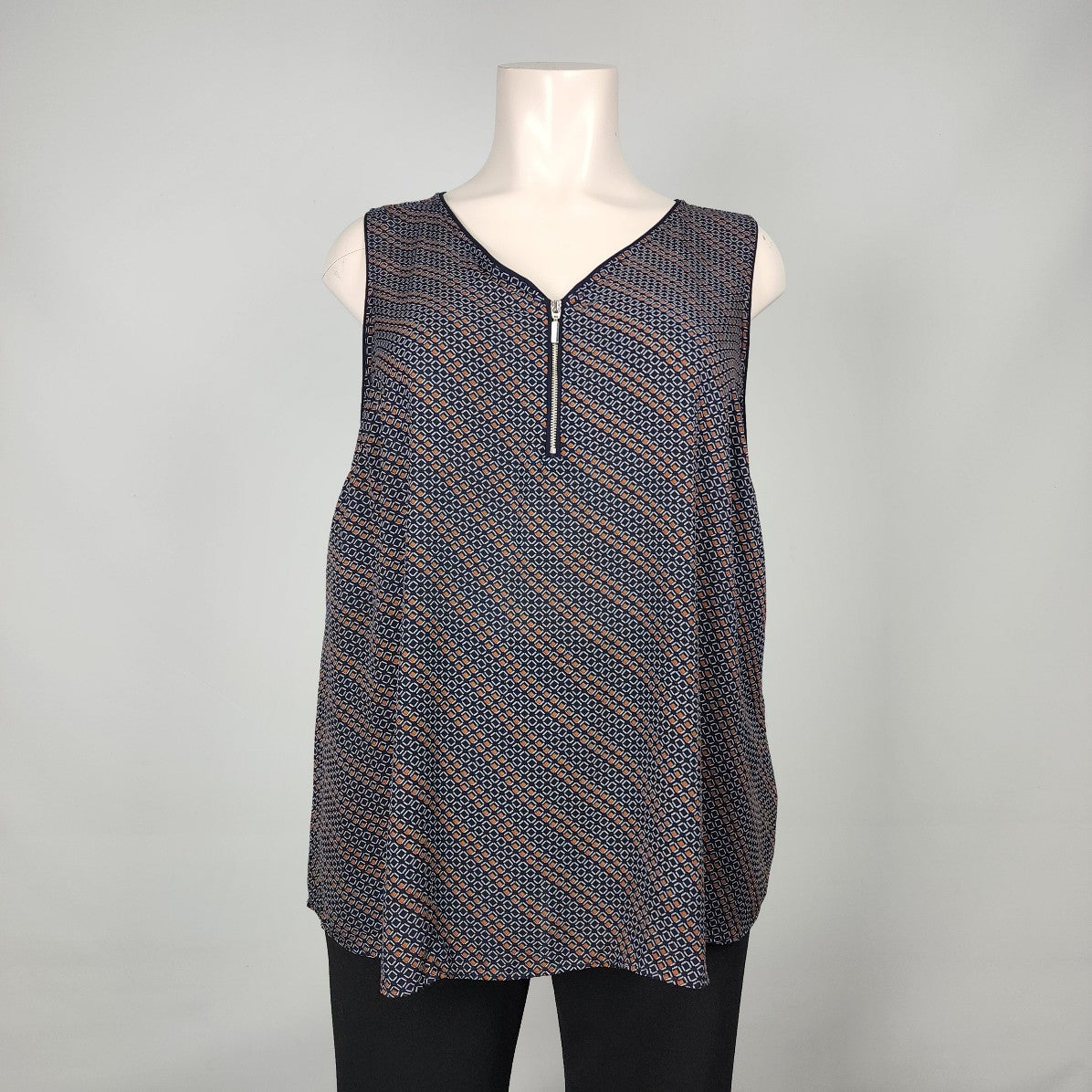 In Every Story Navy & Brown Top Size 3X