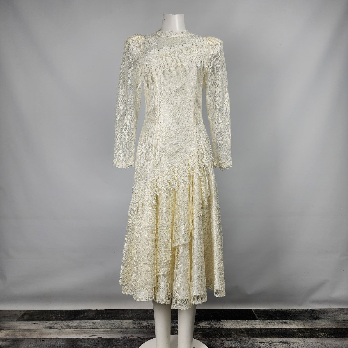 Vintage White Lace Midi Length Western Dress Size S