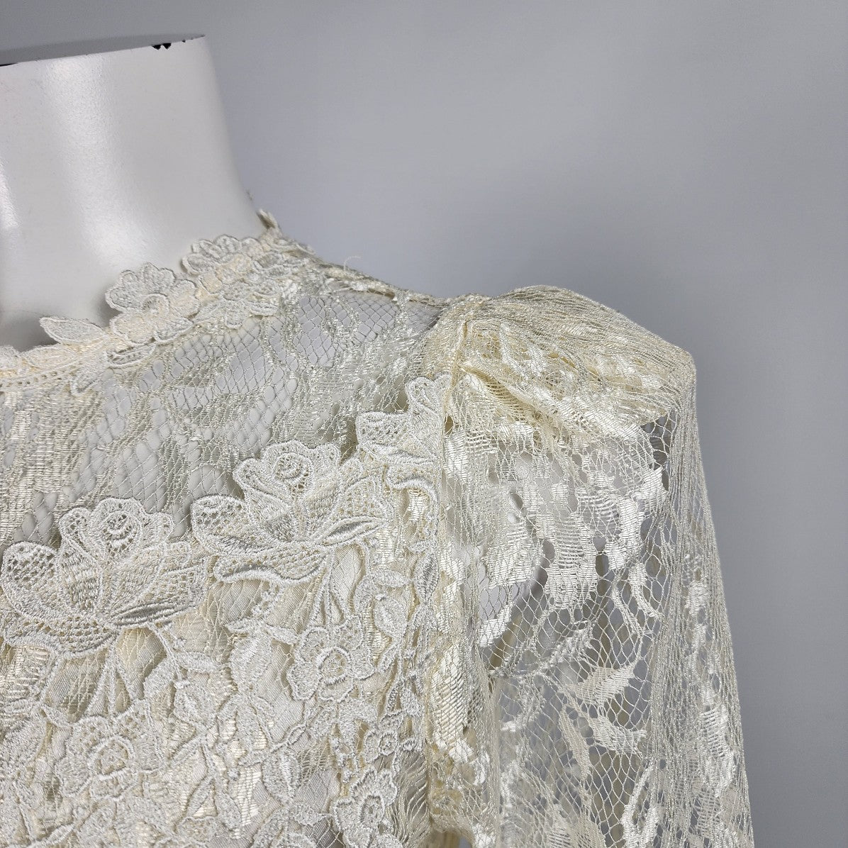 Vintage White Lace Midi Length Western Dress Size S