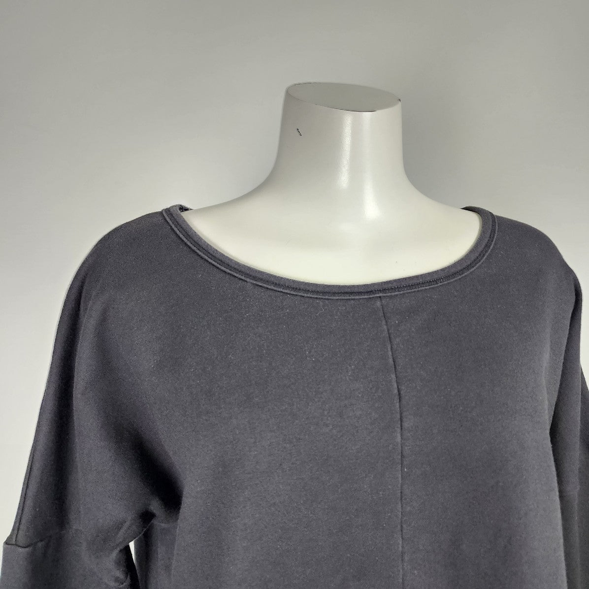 Neon Buddha Black Cotton Sweatshirt Size M
