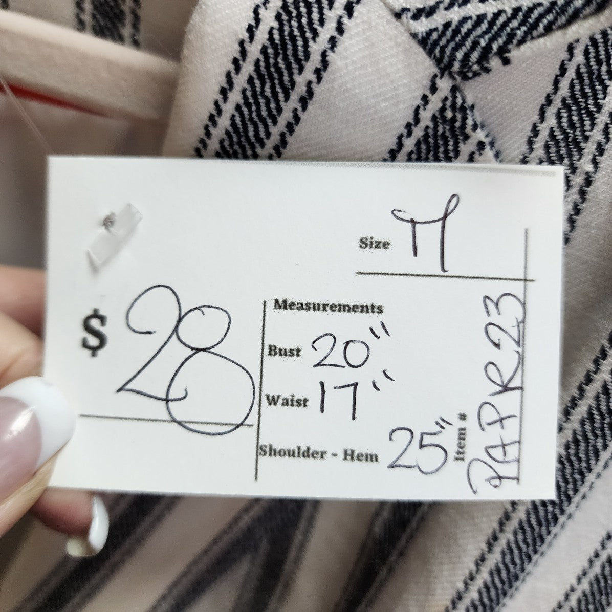 Emma & Olivia White Stripped Linen Blazer Size M