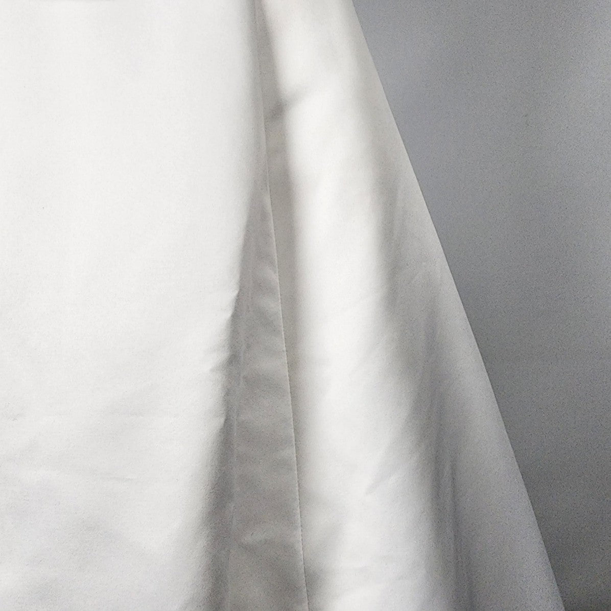 Ginza Collection White Embroidered Bodice 2 Piece Wedding Gown Size XS