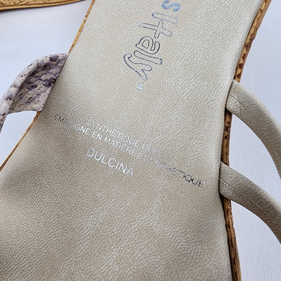 Tender Tootsies Grey Leather Wedge Sandals Size 10