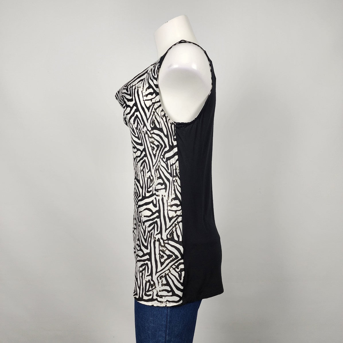 Mexx Black & White Abstract Sleeveless Top Size M