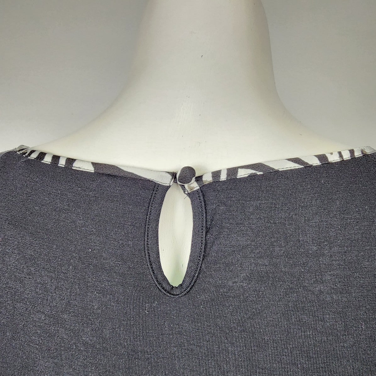 Mexx Black & White Abstract Sleeveless Top Size M