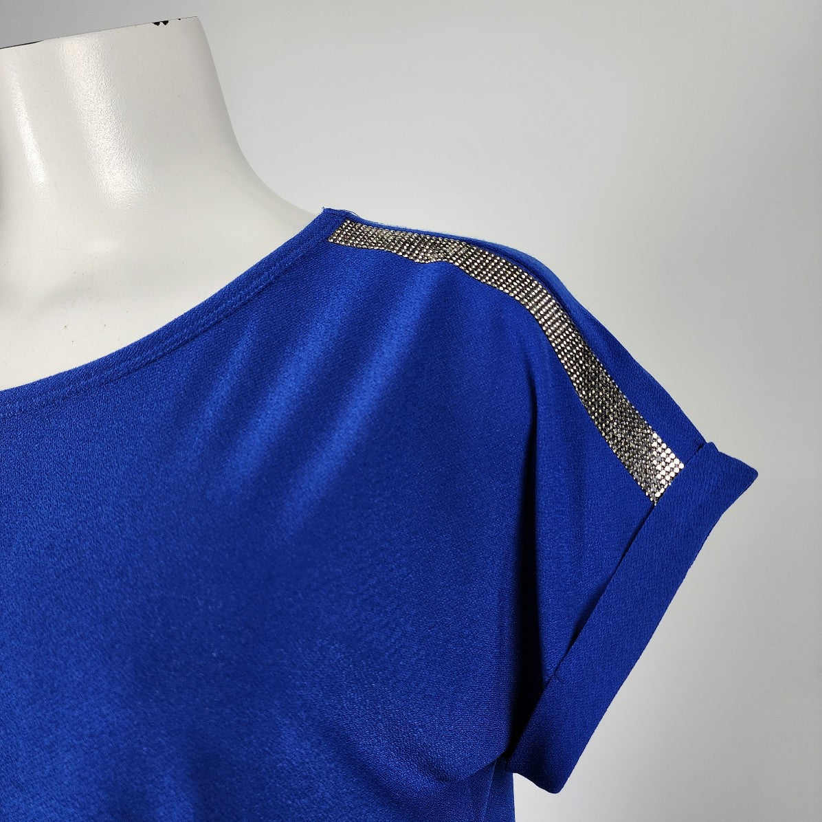 89th + Madison Blue Metallic Short Sleeve Top Size L