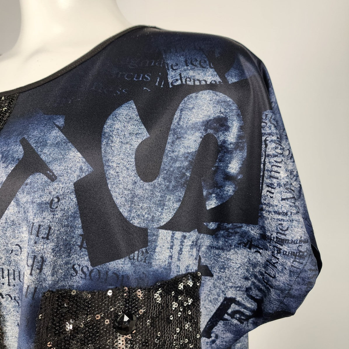 Grande Madame Blue News Print Sequined Top Size M