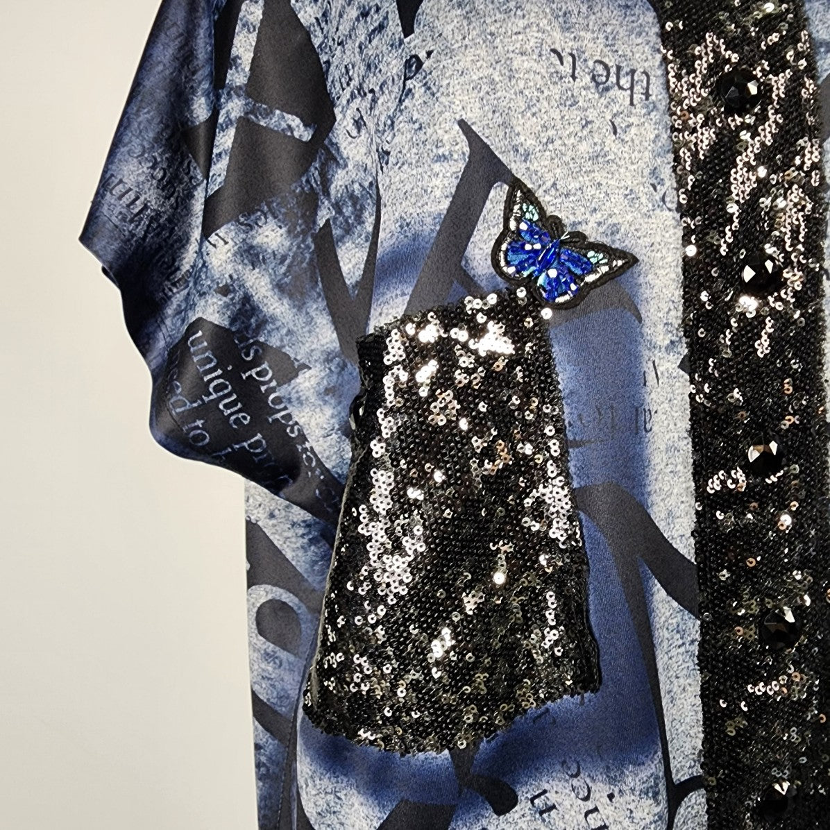 Grande Madame Blue News Print Sequined Top Size M