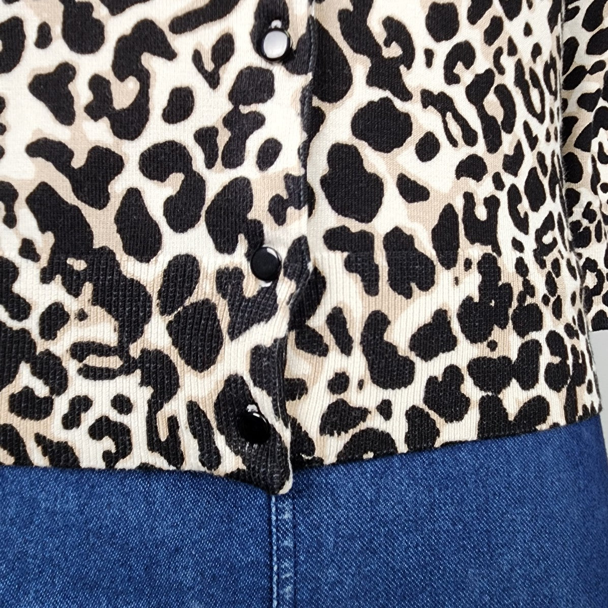 Cable & Gauge Brown & Black Animal Print Cardigan Size S