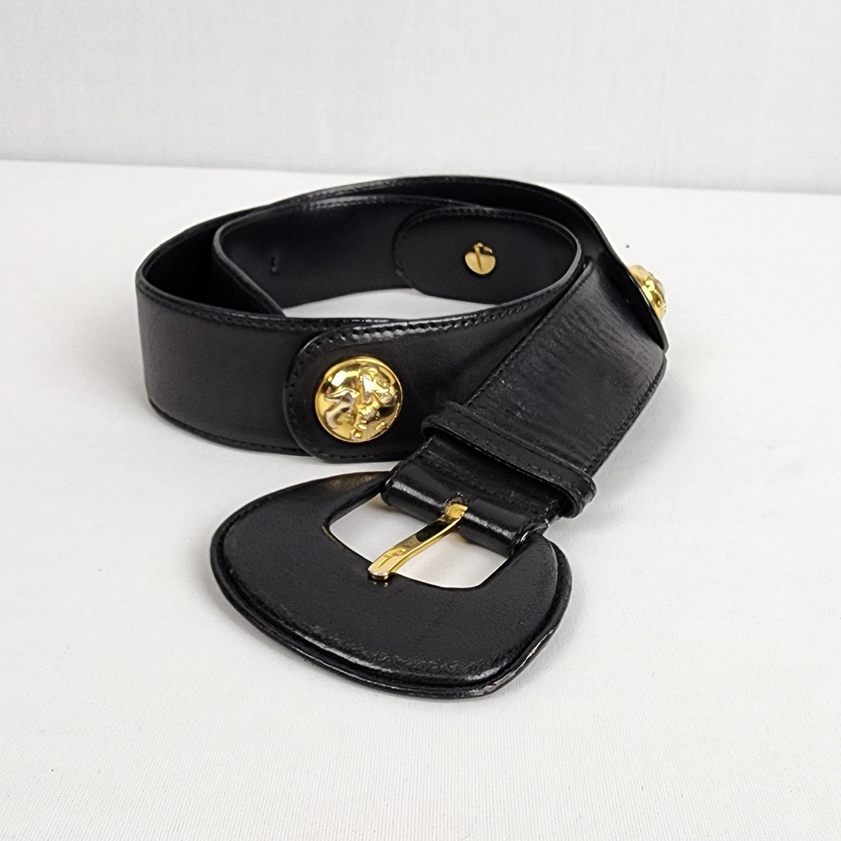 Vintage Salvatore Ferragamo Black Leather Gold Detail Belt Size S